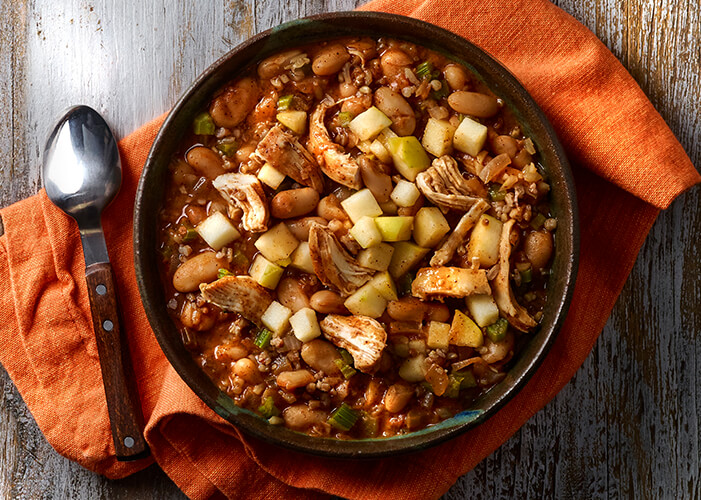 Harvest Chicken Chili with Apples